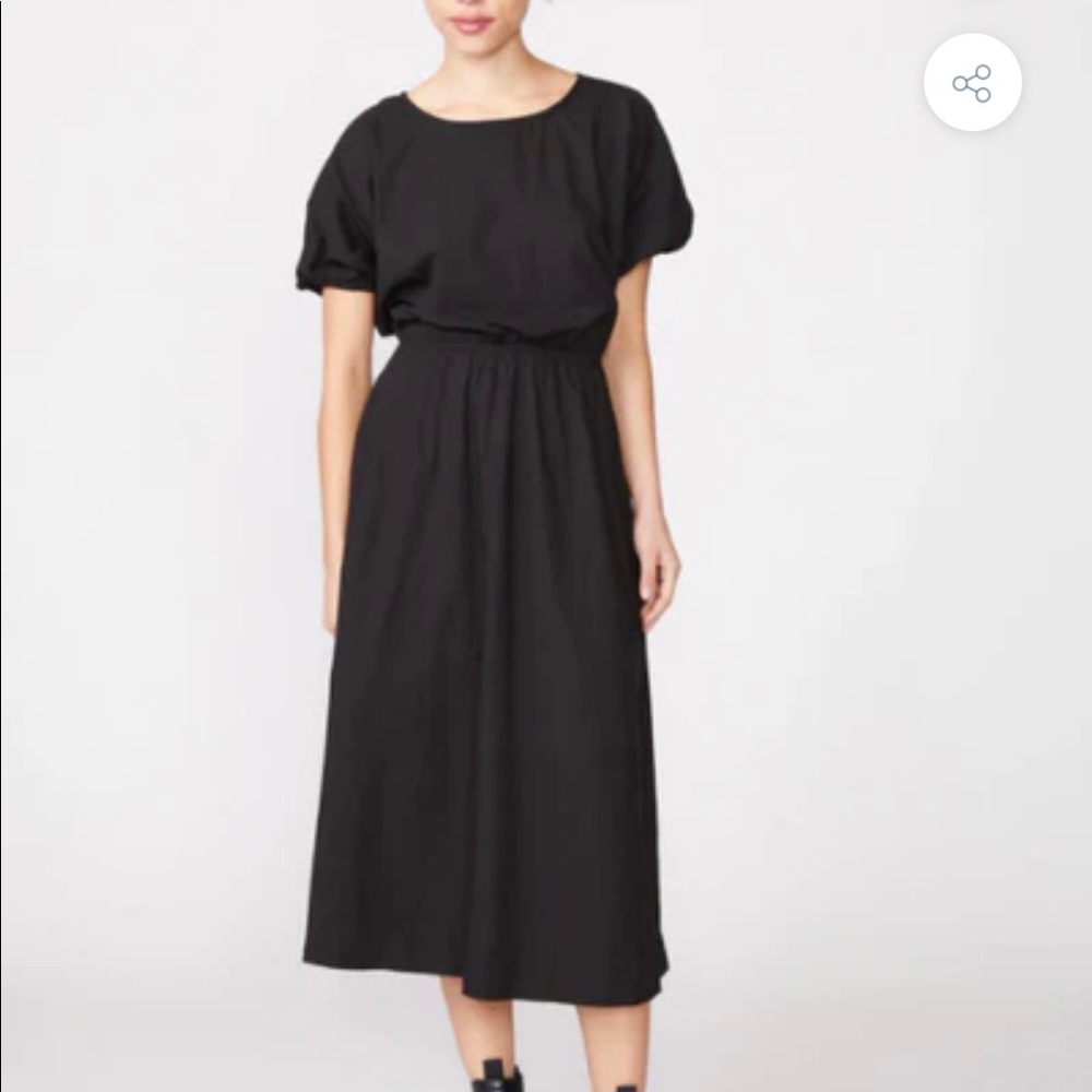Stateside poplin short sleeve open back midi dress size small